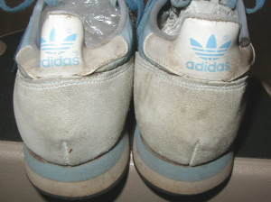 adidas�EALMOUTH�X�j�[�J�[�̌��摜